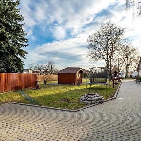 Penzion U Cisarske Cesty Drzovice Exteriör bild